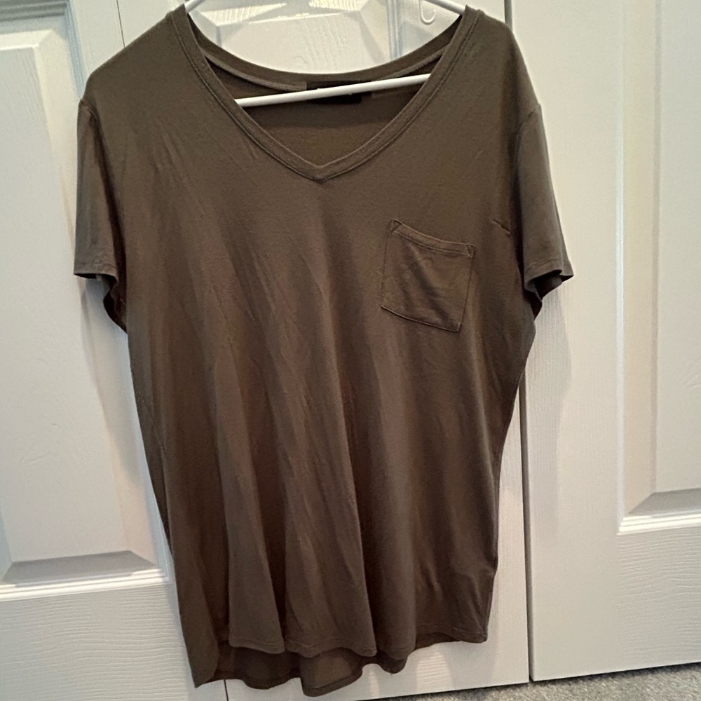 Etiquette Clothiers Women’s Brown Short-Sleeve Top L